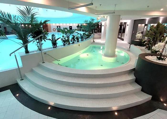 Hanza Tower Stett-Inn Business & Holiday