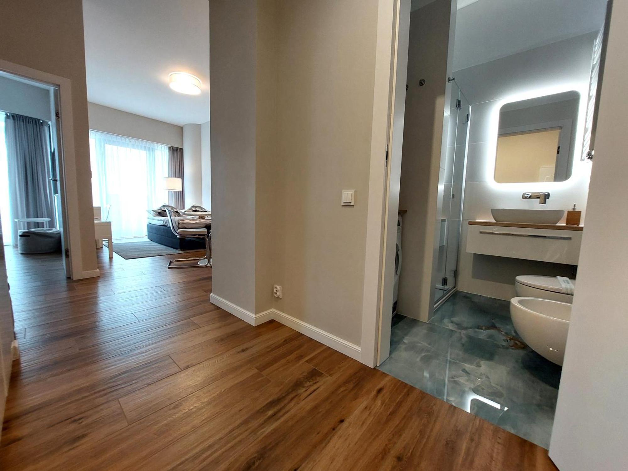 Apartment Hanza Tower Stett-inn Business & *